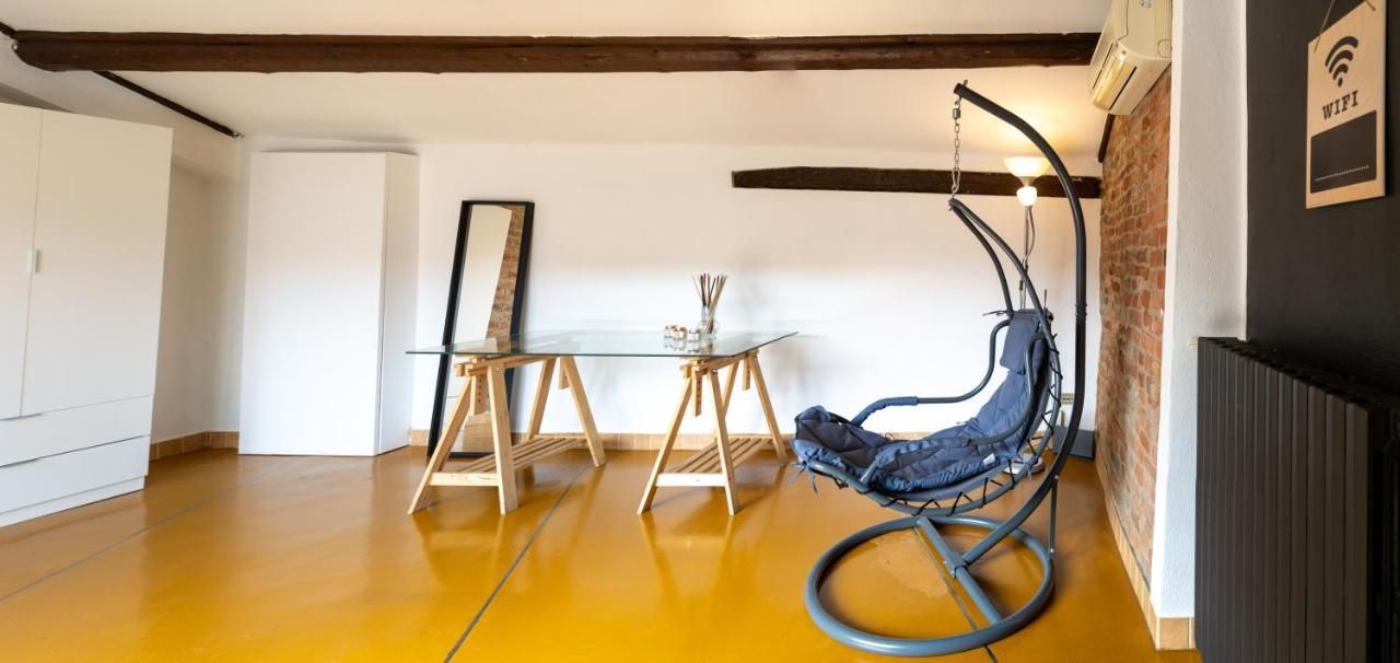 Centro Storico-Dimora Con Terrazza- Wi-Fi E Ac Apartment อัสตี ภายนอก รูปภาพ