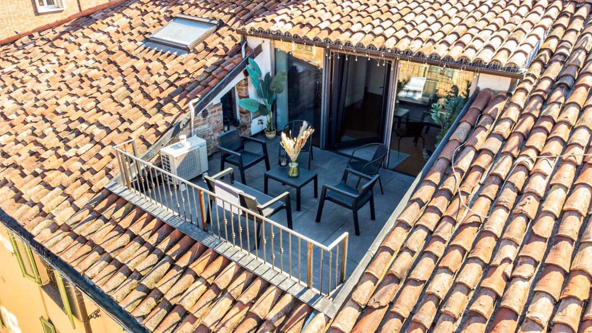 Centro Storico-Dimora Con Terrazza- Wi-Fi E Ac Apartment อัสตี ภายนอก รูปภาพ